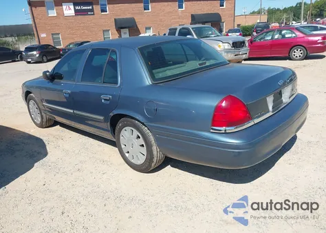 2009 Ford Crown Victoria Police/Police Interceptor z USA, uszkodzony, nr VIN 2FAHP71V39X125421